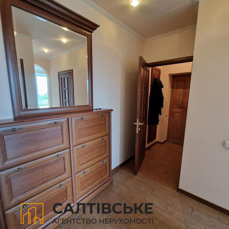 Sale 3 bedroom-(s) apartment 58 sq. m., Himnaziina naberezhna (Chervonoshkilna Embarkment) 22