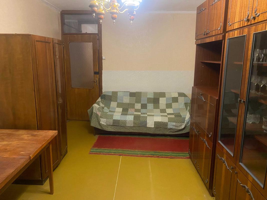 Long term rent 3 bedroom-(s) apartment Saltivske Highway 256