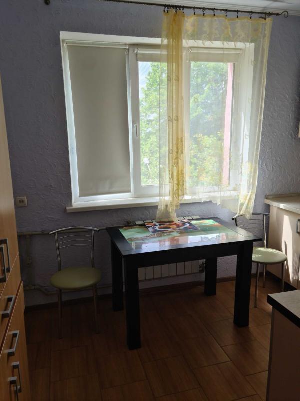 Долгосрочная аренда 2 комнатной квартиры Академика Павлова ул. 130
