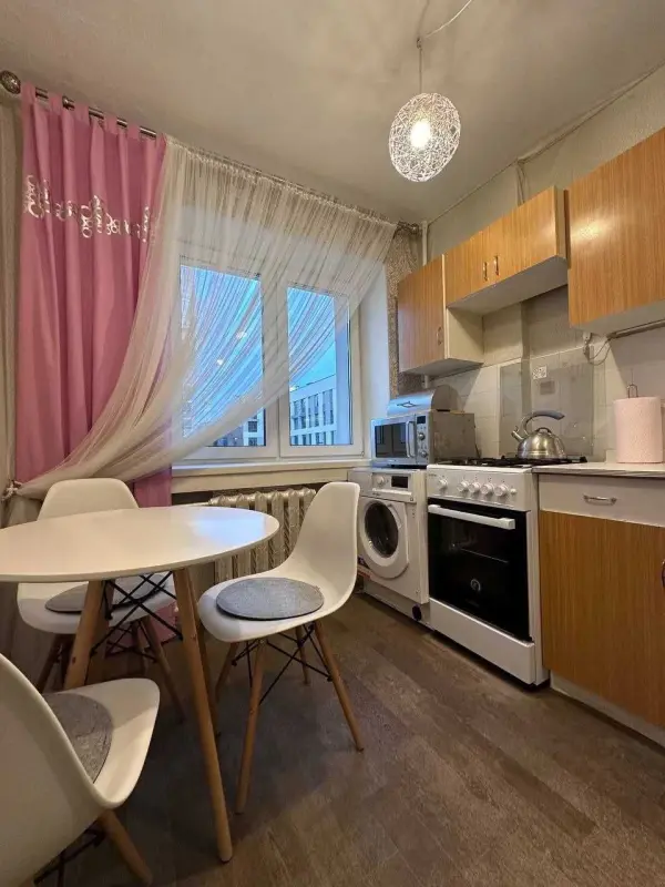 Apartment for rent - Akademika Schuseva Street 34/1