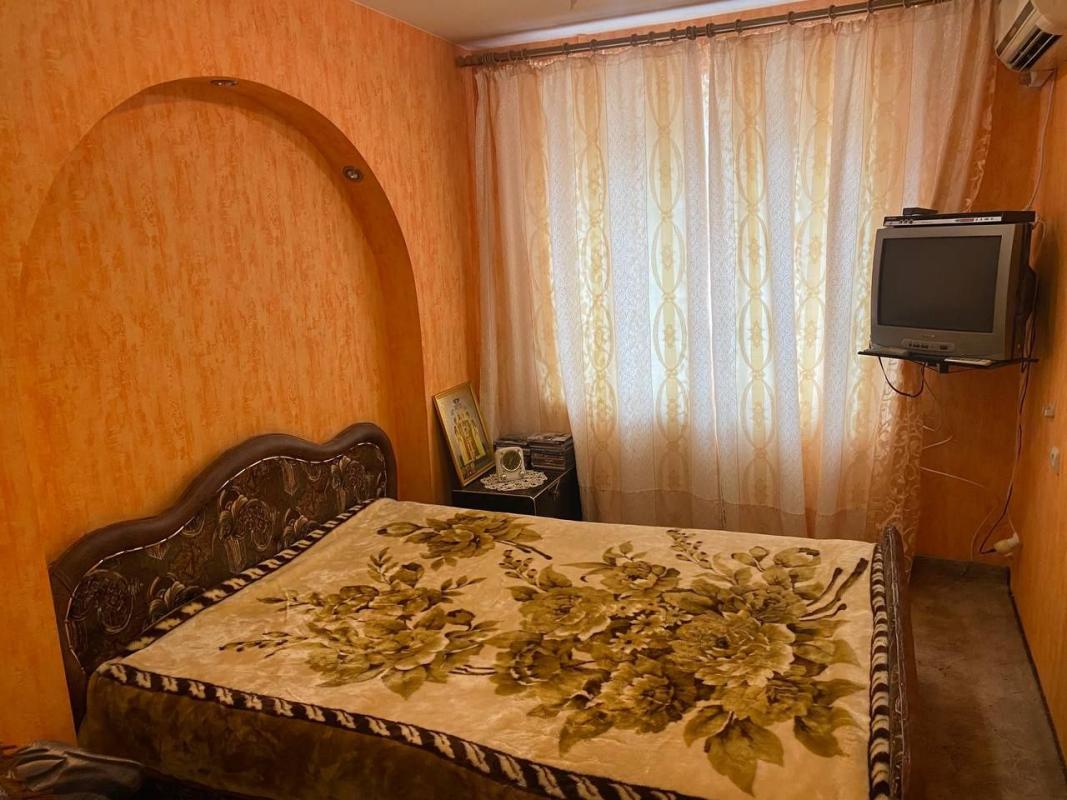 Sale 2 bedroom-(s) apartment 46 sq. m., Severyna Pototskoho Street (Simnadtsiatoho Partzizdu Street) 22