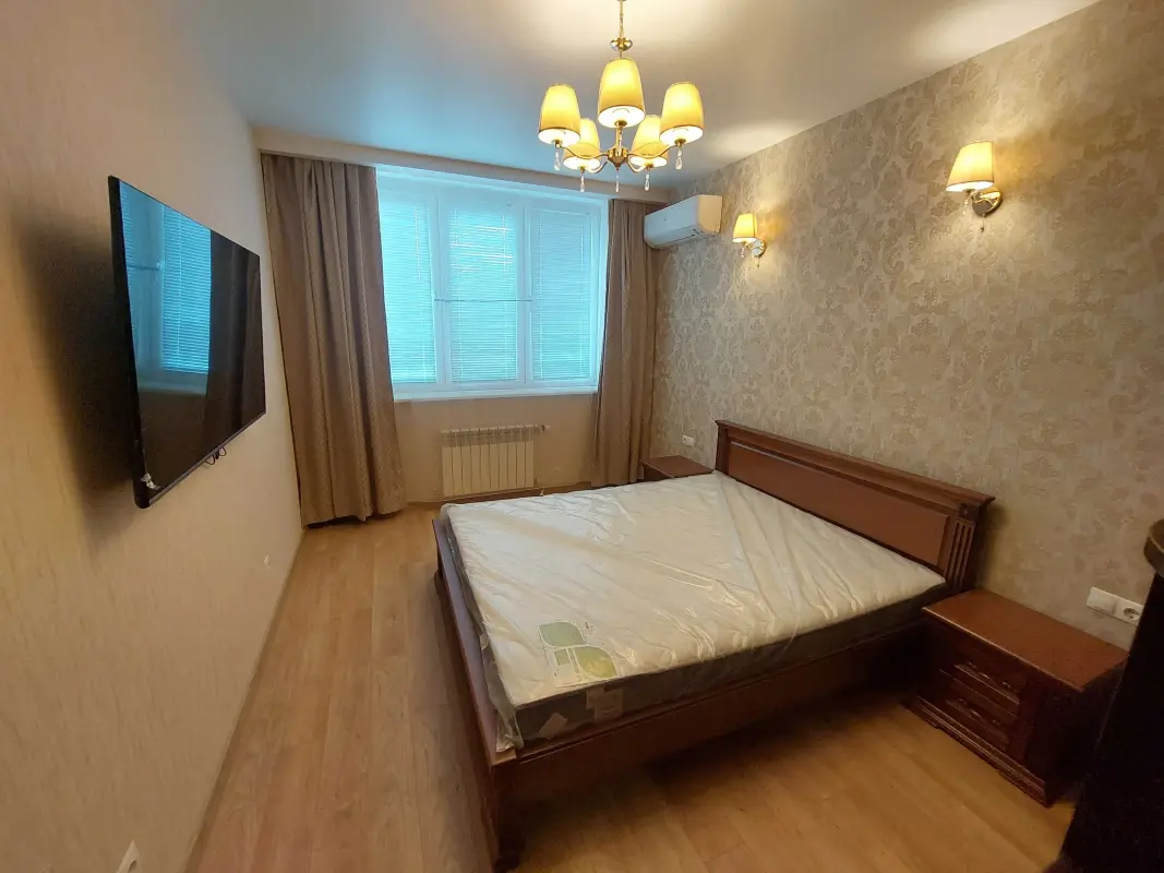 Apartment for rent - Dragomanova Street 10