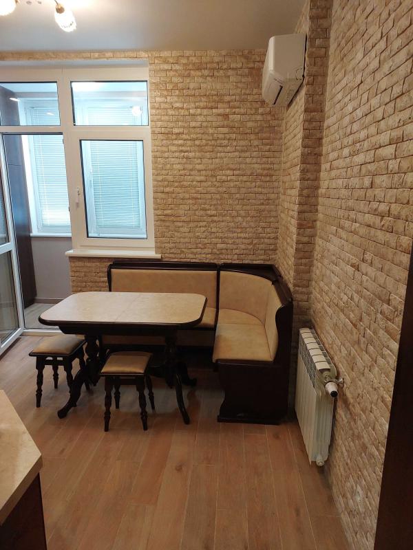 Long term rent 2 bedroom-(s) apartment Dragomanova Street 10