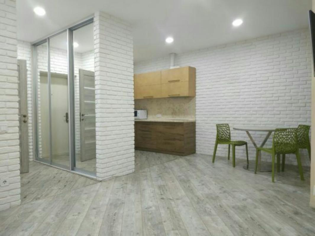 Long term rent 1 bedroom-(s) apartment Lvivska Street 11