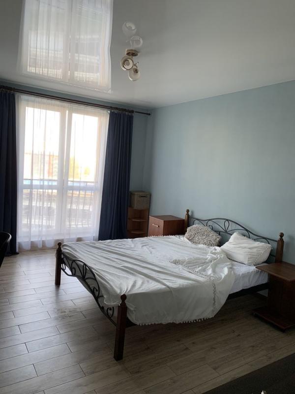 Long term rent 1 bedroom-(s) apartment Yelyzavetynska Street