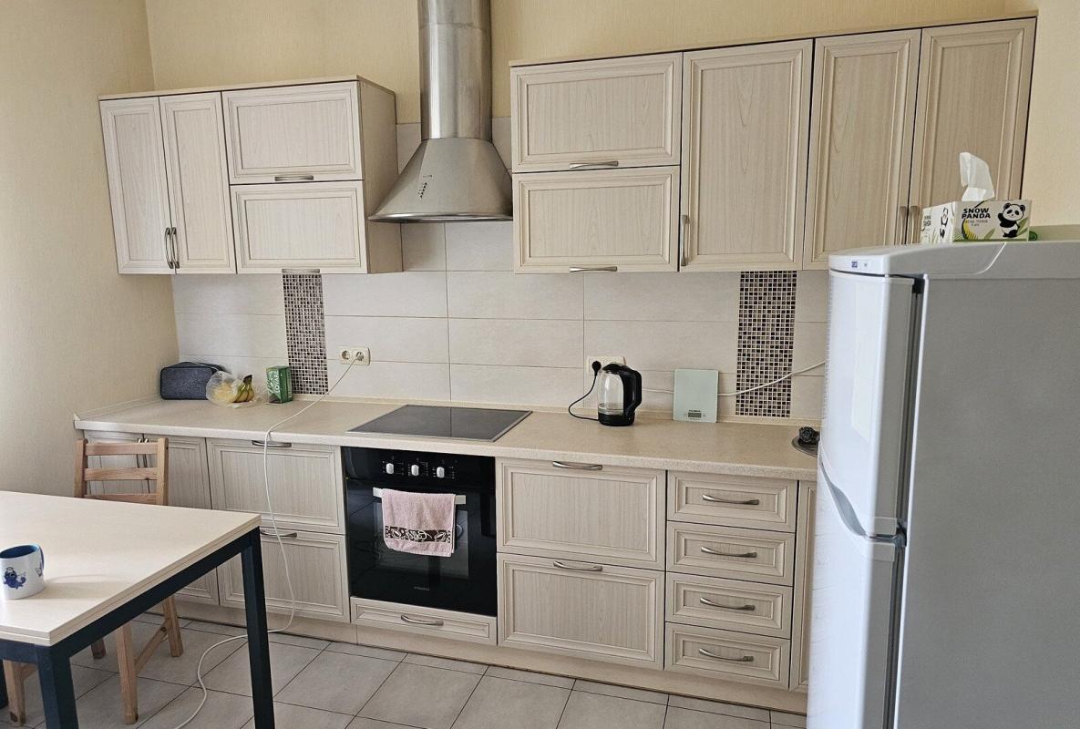 Long term rent 1 bedroom-(s) apartment Zadorozhnyi Lane 6а