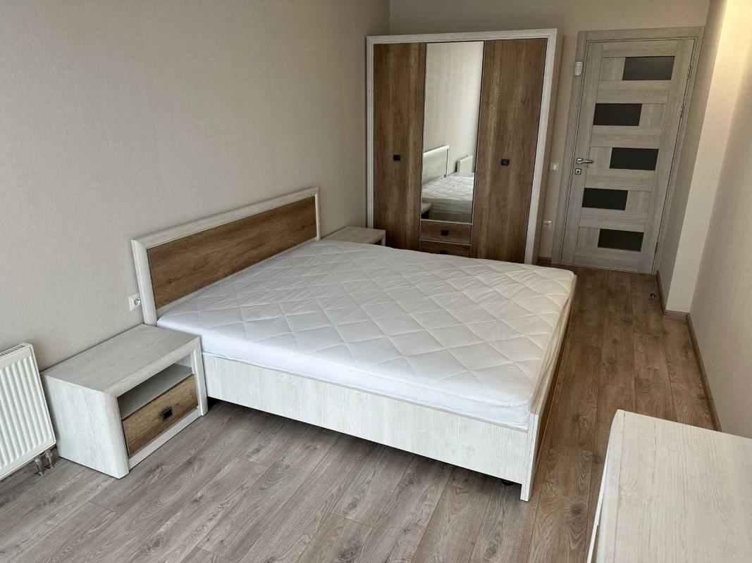 Sale 1 bedroom-(s) apartment 43 sq. m., Lysohirskyi Lane