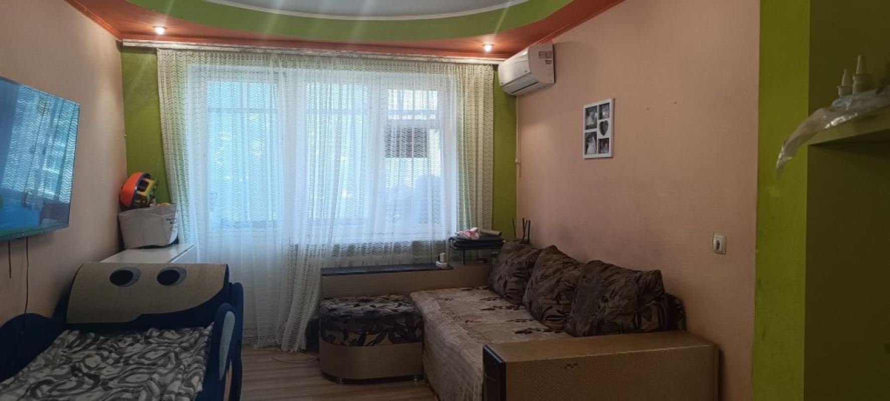 Sale 2 bedroom-(s) apartment 46 sq. m., Verkhovnoi Rady Boulevard 26б