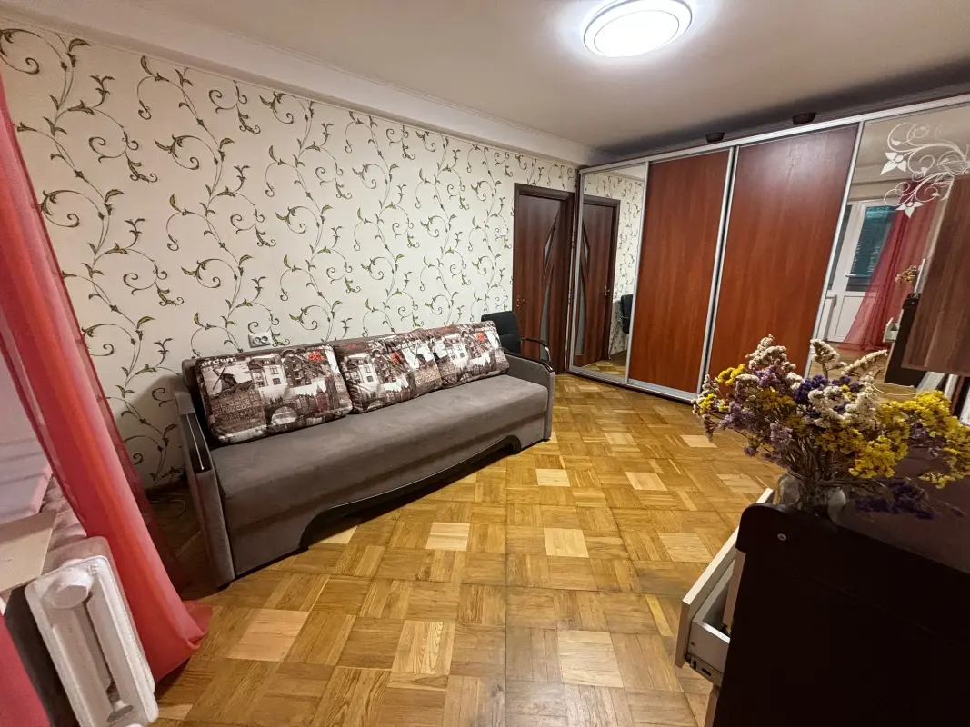 Apartment for sale - Derevlyanska street 20а