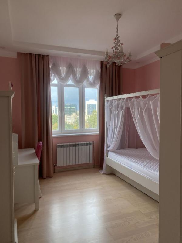 Long term rent 2 bedroom-(s) apartment Preobrazhenska Street (Ivana Klymenka Street) 8б