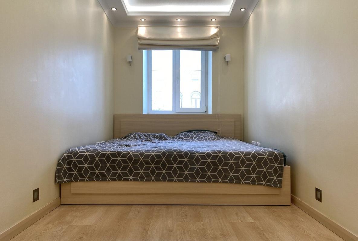 Sale 2 bedroom-(s) apartment 60 sq. m., Knyaziv Ostrozkykh street (Moskovska Street) 24