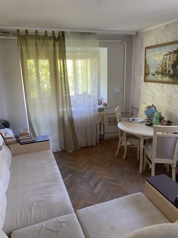 Sale 1 bedroom-(s) apartment 31 sq. m., Lesi Ukrainky Boulevard 10а