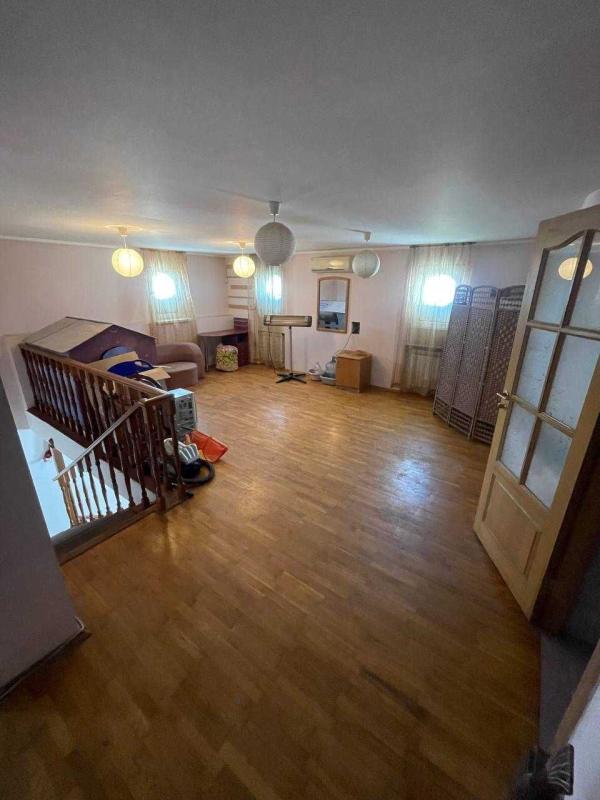 Sale 5 bedroom-(s) apartment 150 sq. m., Hoholivska Street 27
