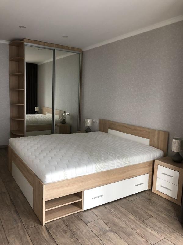 Long term rent 1 bedroom-(s) apartment Mykoly Ushakova Street 1В