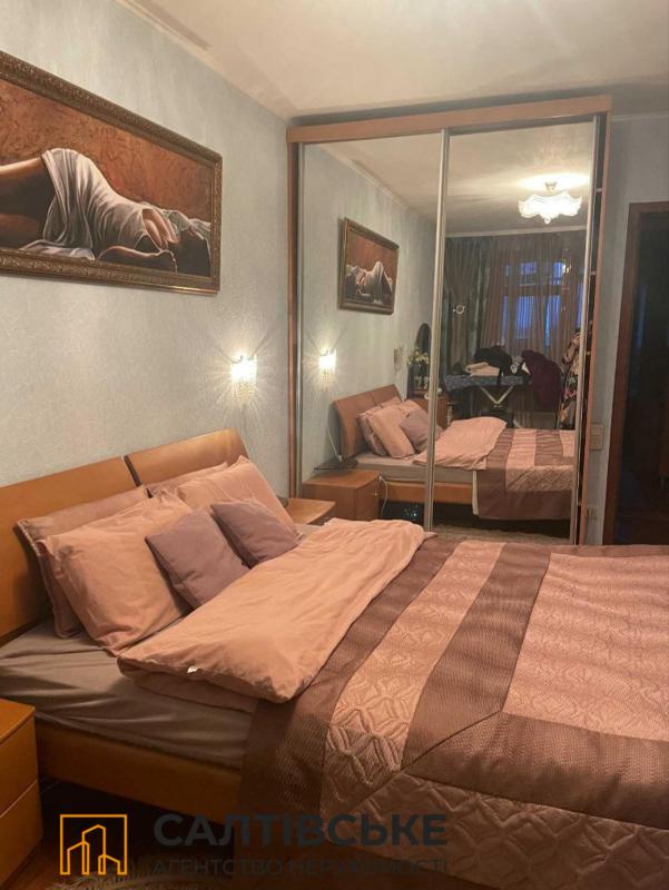 Sale 3 bedroom-(s) apartment 64 sq. m., Sonyachna Street 13