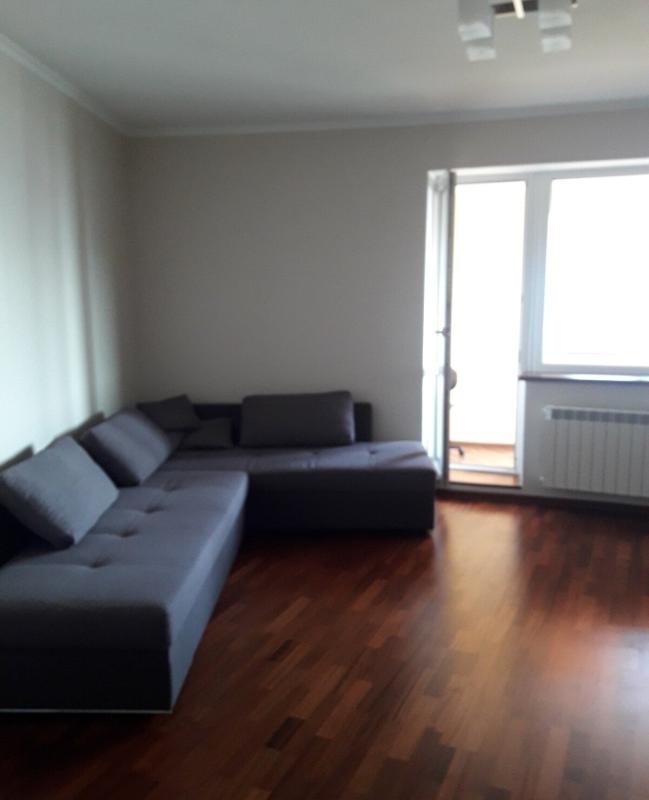 Long term rent 1 bedroom-(s) apartment Sribnokilska Street 12