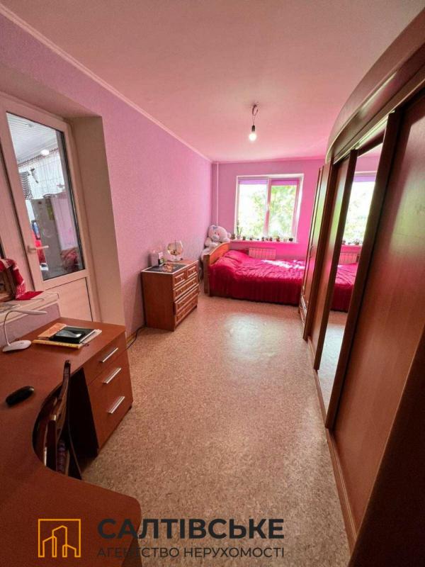 Sale 3 bedroom-(s) apartment 73 sq. m., Amosova Street 5
