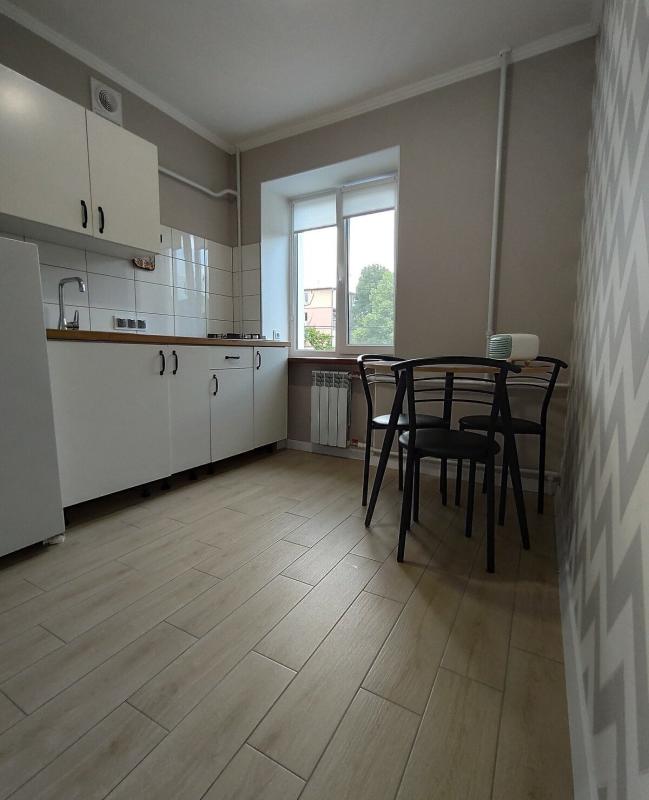 Sale 1 bedroom-(s) apartment 30 sq. m., Rybalka Street 40