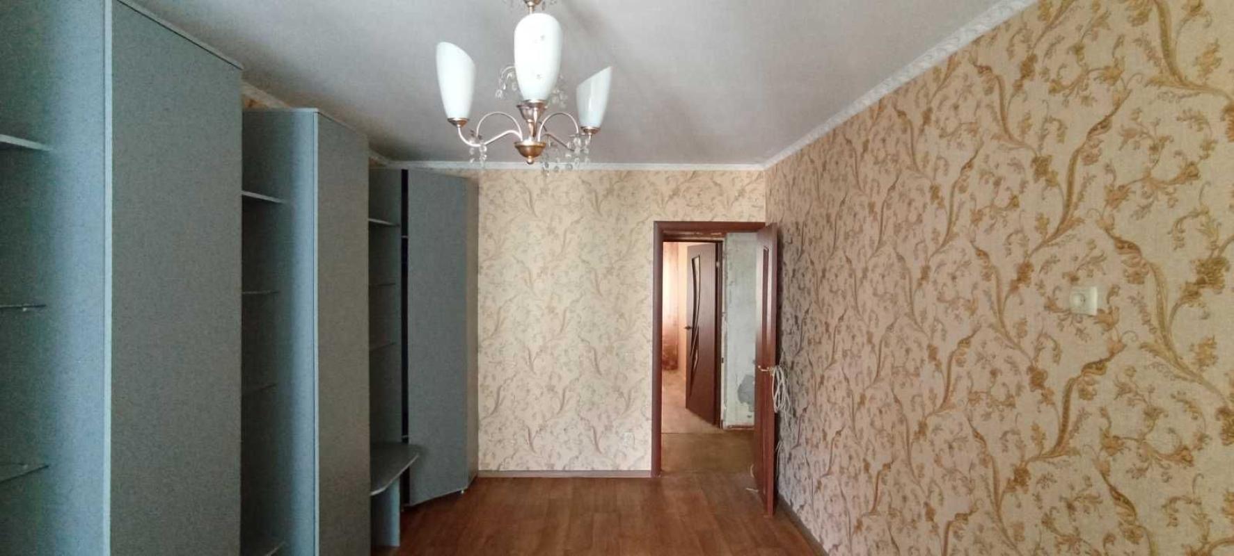 Продажа 3 комнатной квартиры 64 кв. м, Героев Труда ул. 66