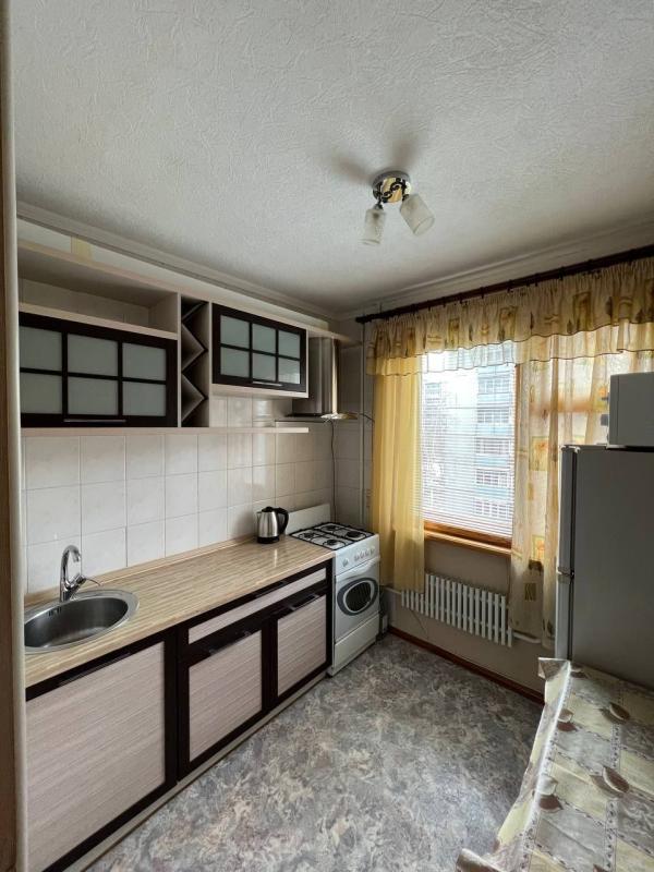 Long term rent 1 bedroom-(s) apartment Akademika Pavlova Street 132в