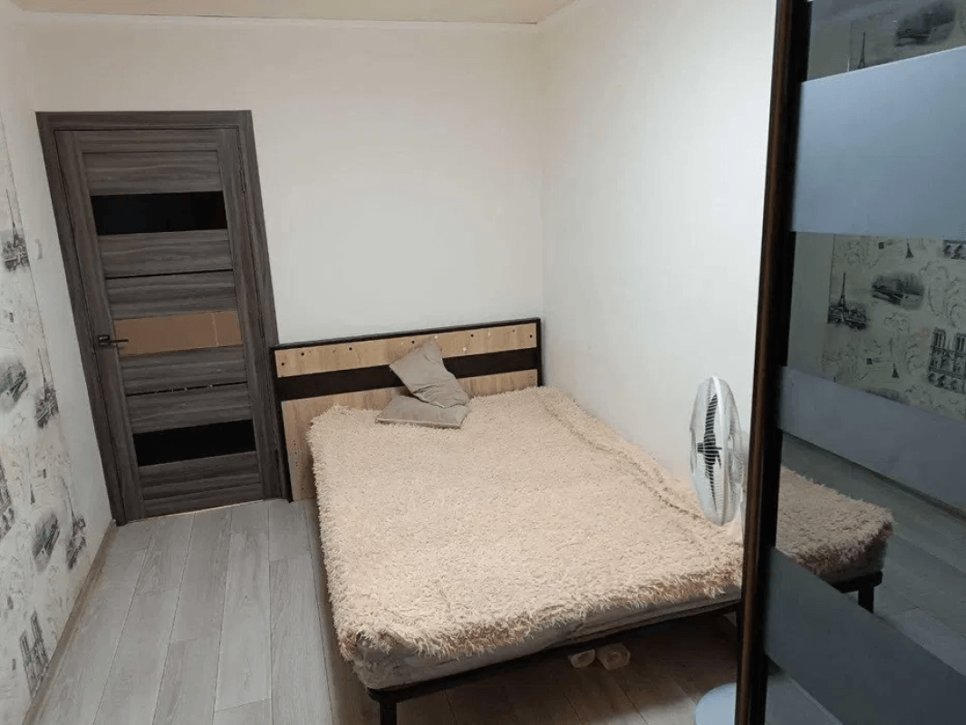 Sale 3 bedroom-(s) apartment 62 sq. m., Niutona Street 125а