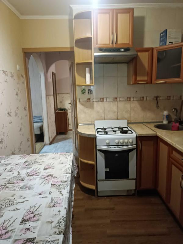 Long term rent 1 bedroom-(s) apartment Petra Hryhorenka Avenue (Marshala Zhukova Avenue) 49