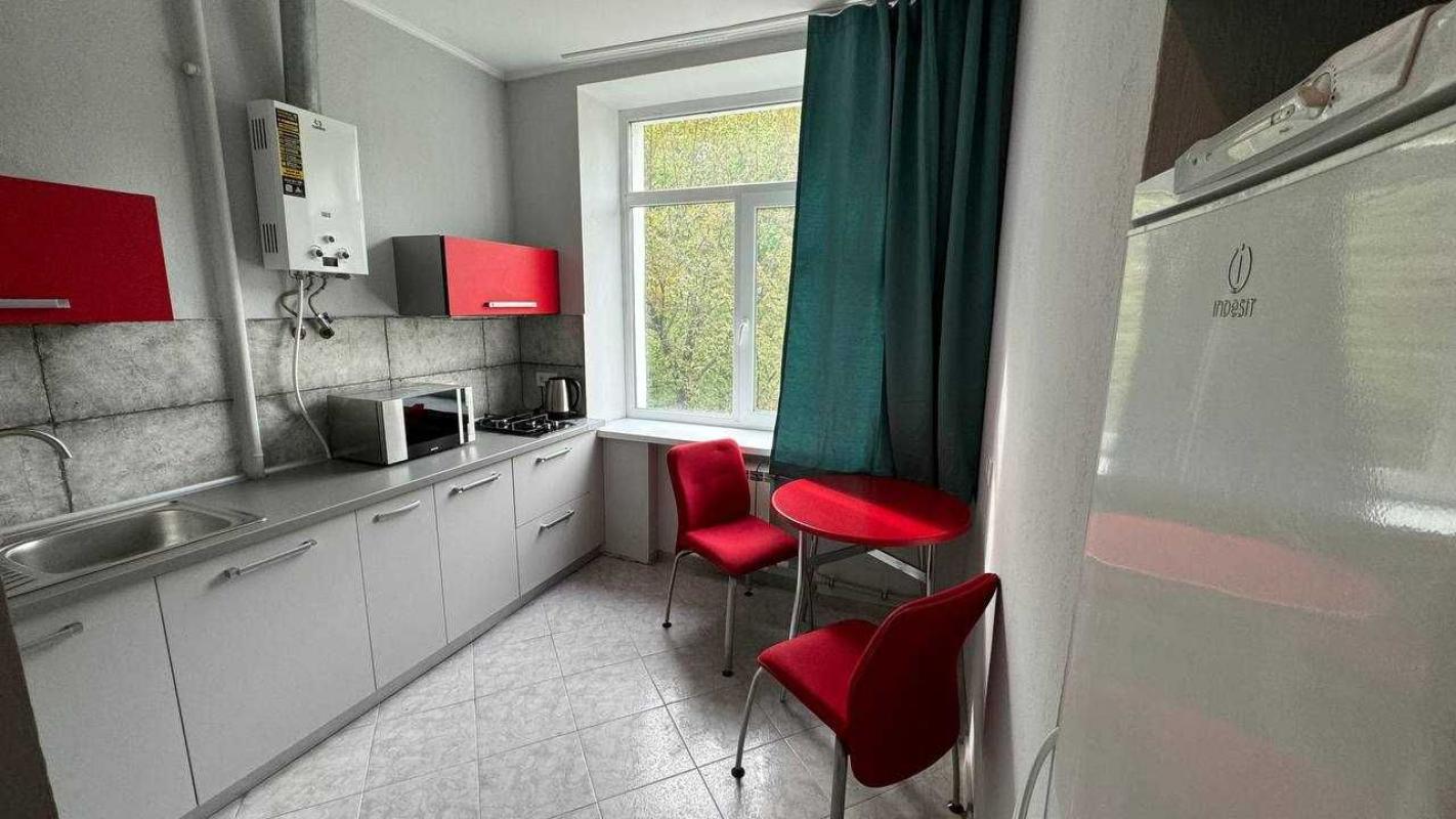 Long term rent 2 bedroom-(s) apartment Danylevskoho Street 33