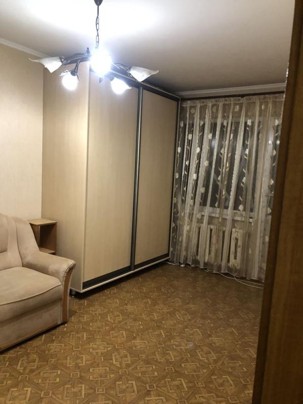 Long term rent 2 bedroom-(s) apartment Myroslava Popovycha street (Semashka Street) 16