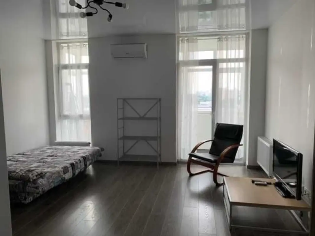 Apartment for rent - Rostyslavska street 5б
