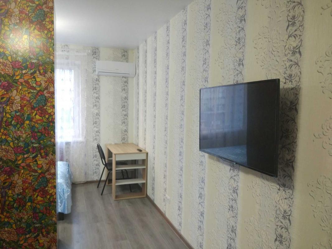 Sale 1 bedroom-(s) apartment 40 sq. m., Hvardiytsiv-Shyronintsiv Street 29в