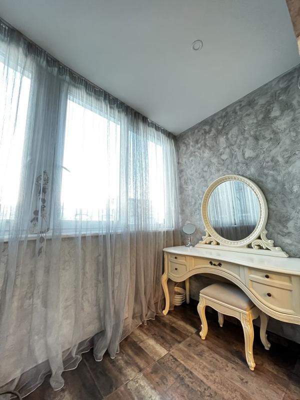 Long term rent 3 bedroom-(s) apartment Klochkivska Street 101ж