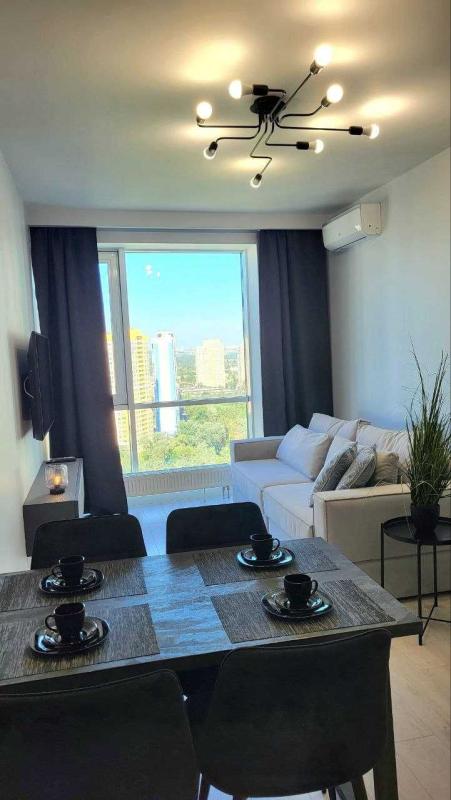 Long term rent 1 bedroom-(s) apartment Knyazya Romana Mstyslavychya Street (Henerala Zhmachenka Street) 28А