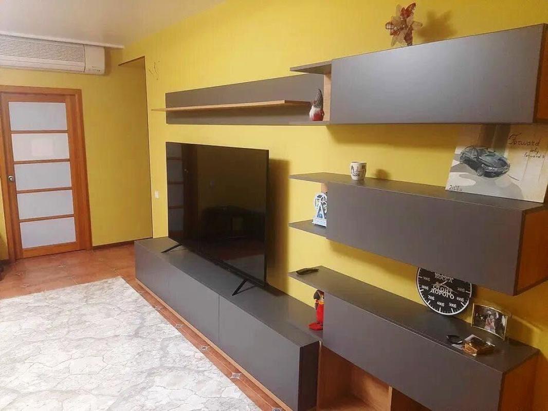 Sale 4 bedroom-(s) apartment 142 sq. m., Heroiv Kharkova Avenue (Moskovskyi Avenue) 128