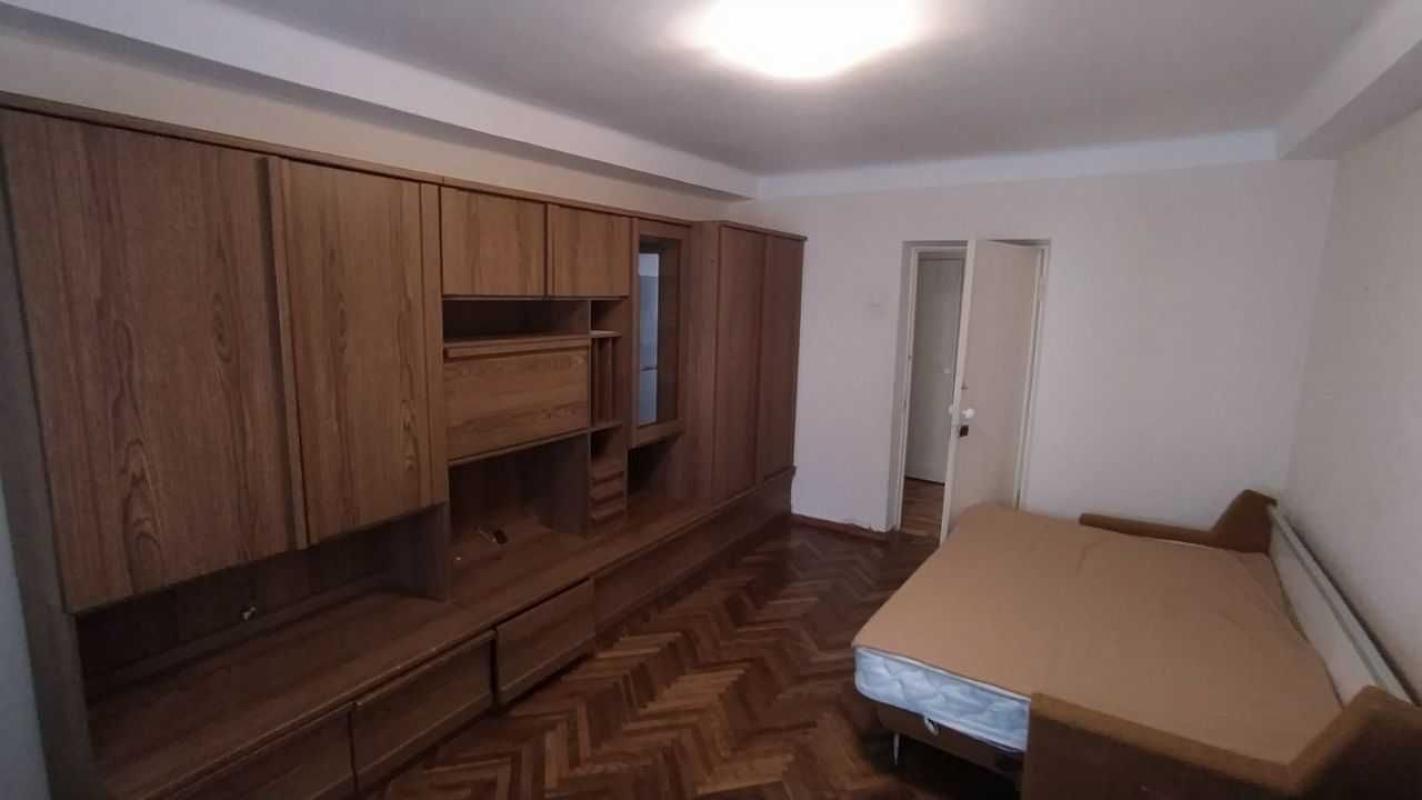 Продаж 3 кімнатної квартири 88 кв. м, Михайла Задніпровського вул. 28а