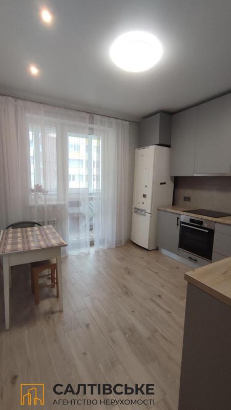 Sale 2 bedroom-(s) apartment 58 sq. m., Drahomanova Street 8