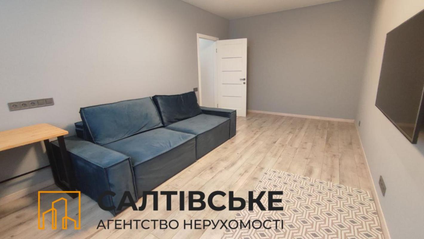 Продажа 2 комнатной квартиры 58 кв. м, Драгоманова ул. 8