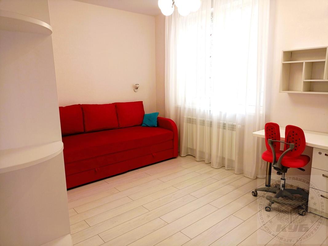 Sale 2 bedroom-(s) apartment 82 sq. m., Koltsova Boulevard 14д