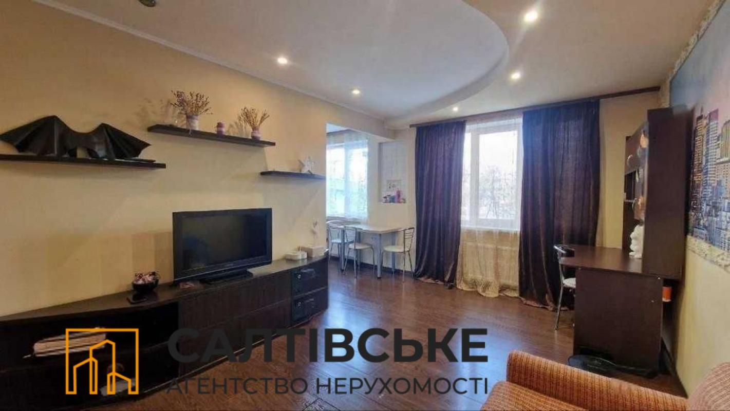 Sale 3 bedroom-(s) apartment 65 sq. m., Buchmy Street (Komandarma Uborevycha Street) 42А