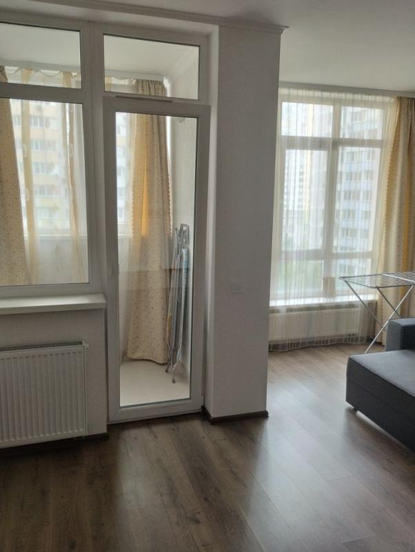 Long term rent 1 bedroom-(s) apartment Oleny Pchilky Street 7Б