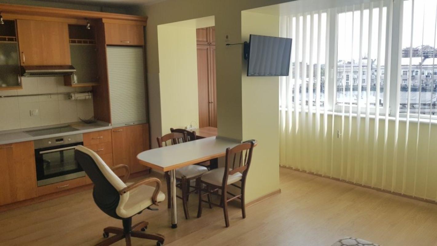 Long term rent 1 bedroom-(s) apartment Panasa Myrnoho Street 5