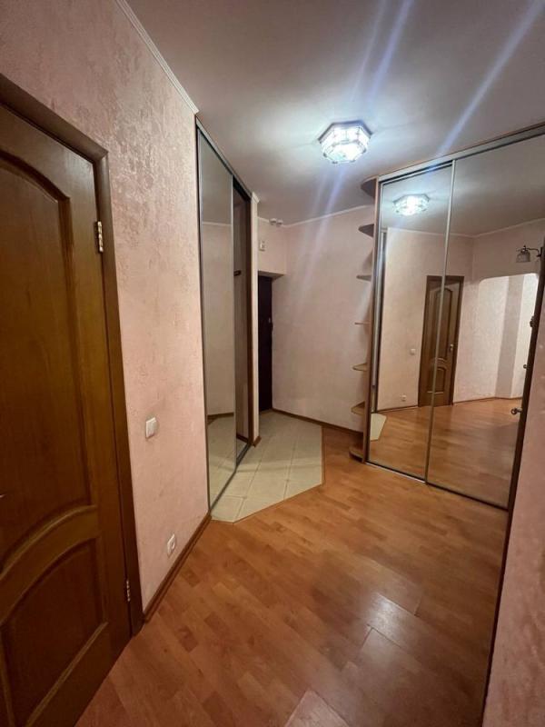 Долгосрочная аренда 1 комнатной квартиры Николая Бажана просп. 1м