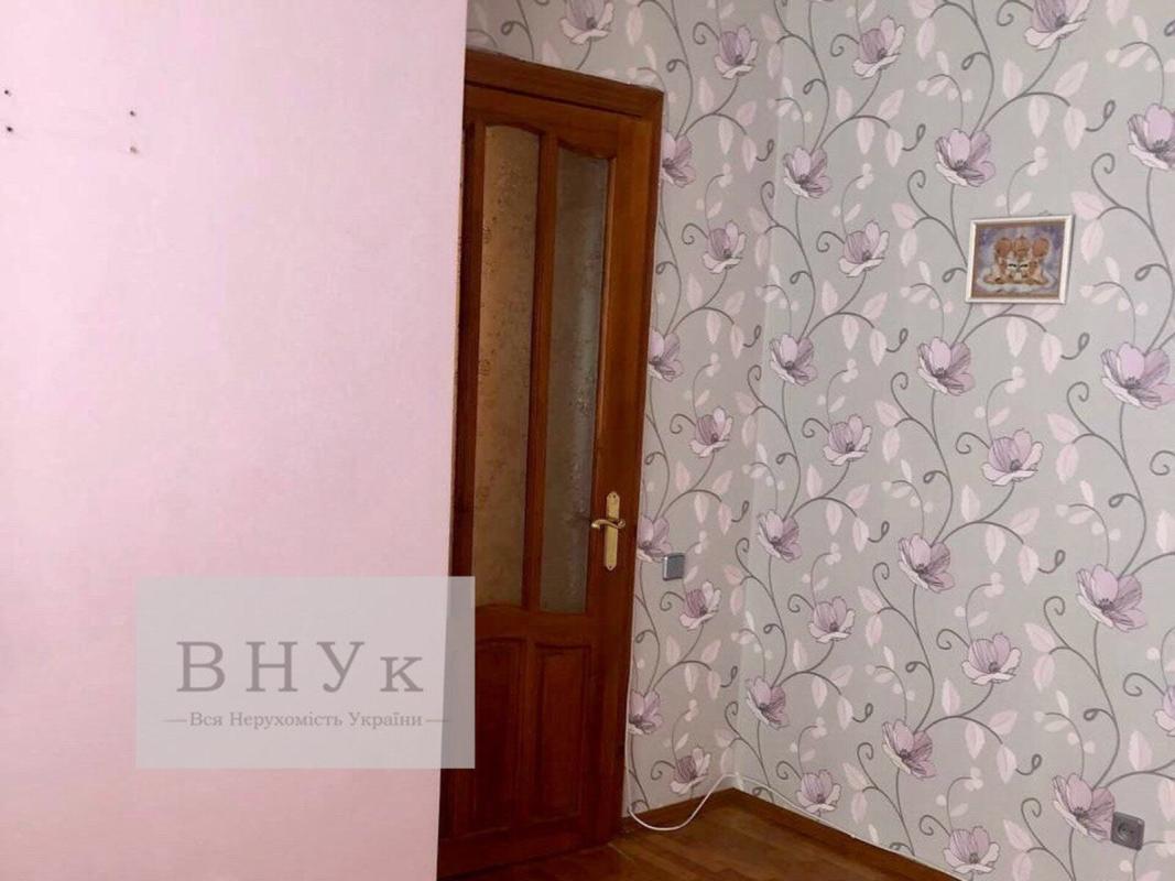 Sale 4 bedroom-(s) apartment 90 sq. m., Lesi Ukrainky Street 6