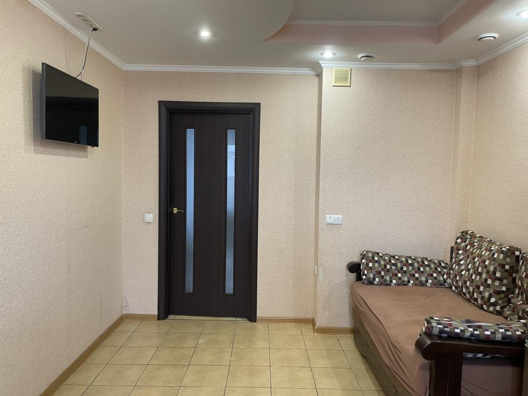 Sale 1 bedroom-(s) apartment 62 sq. m., Vilkhova Street 8