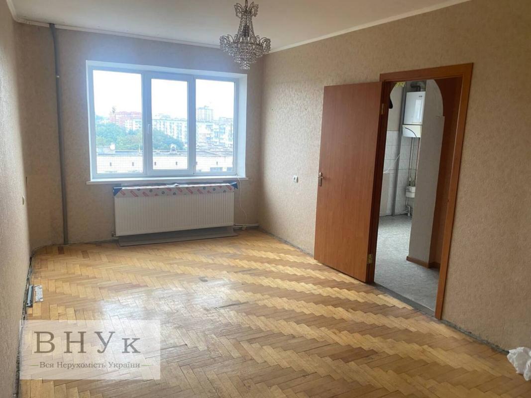 Продаж 1 кімнатної квартири 36 кв. м, Лесі Українки вул. 14