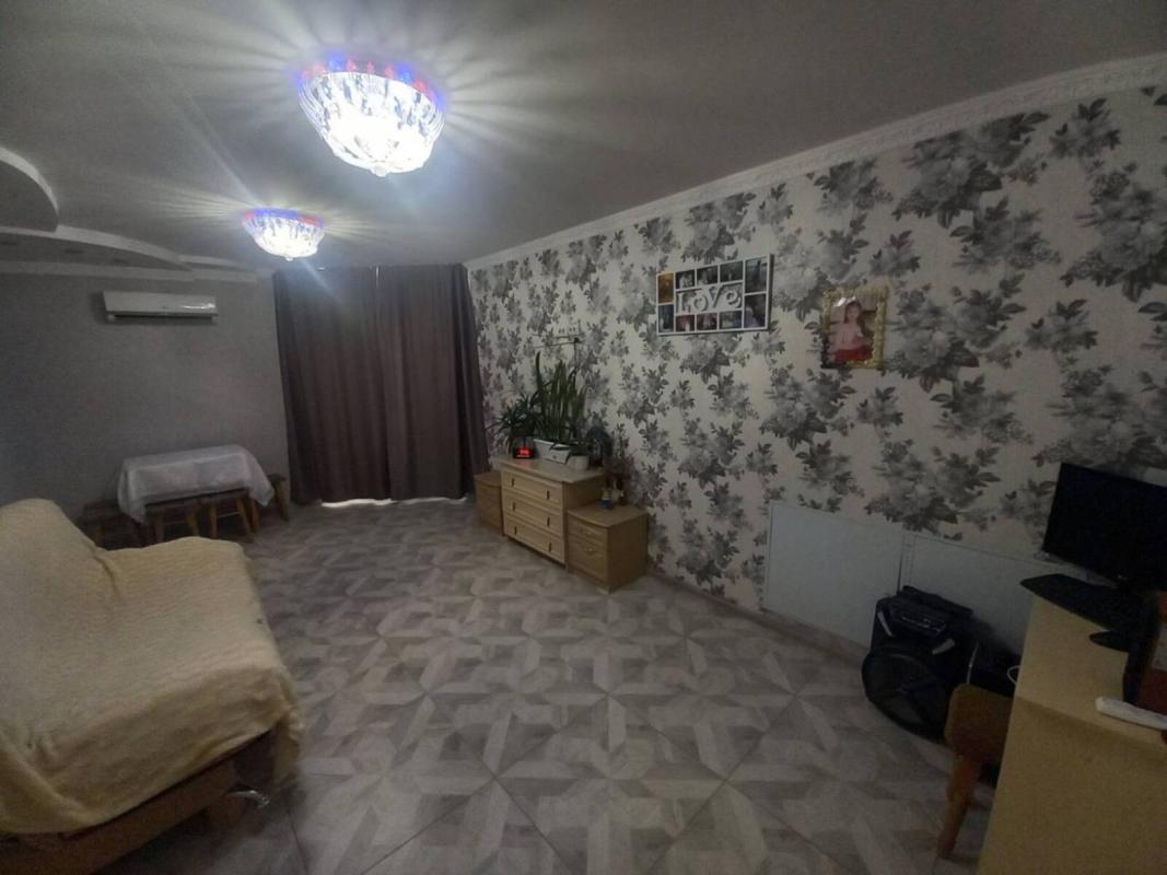 Продаж 3 кімнатної квартири 78 кв. м, Галицька вул. (Вертепна) 13