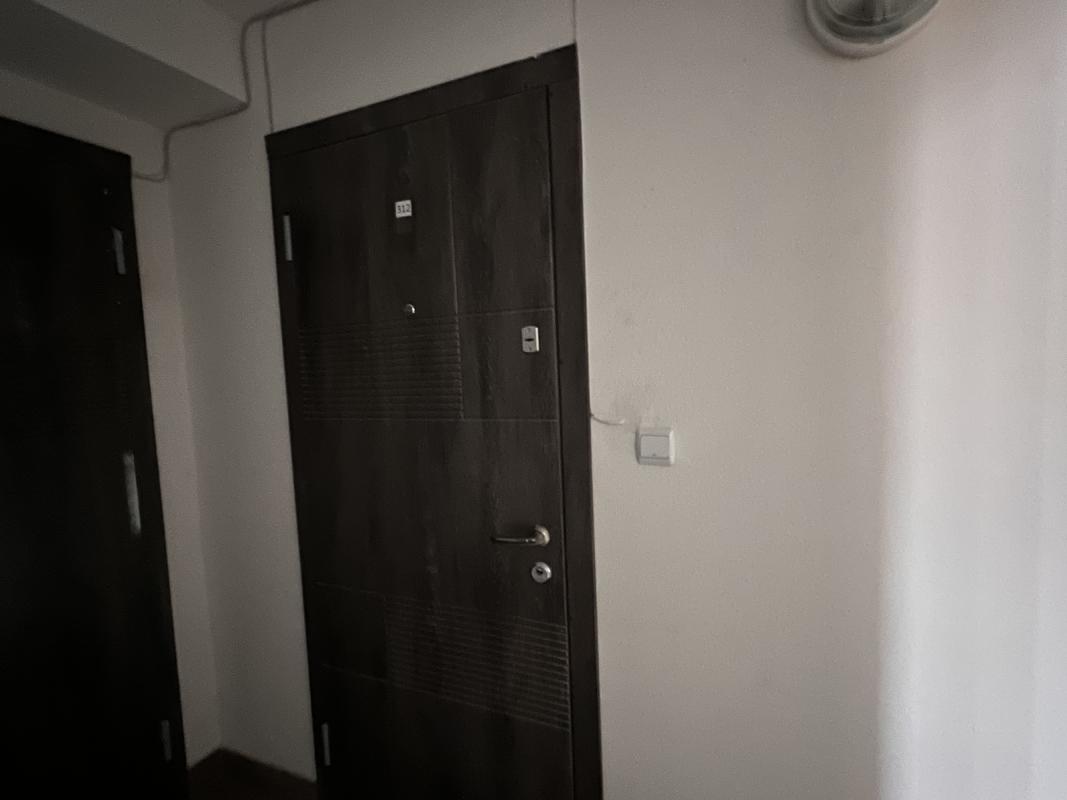Продаж 2 кімнатної квартири 58 кв. м, Гайова вул. 12