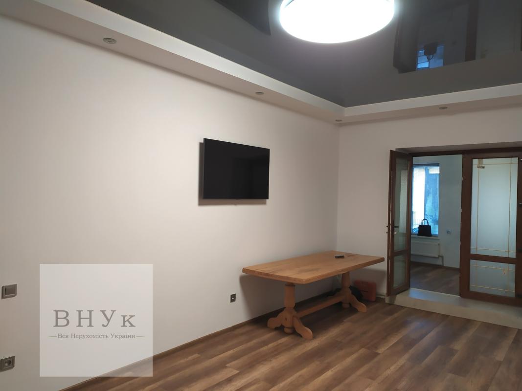 Sale 3 bedroom-(s) apartment 80 sq. m., Mykulynetska Street 13