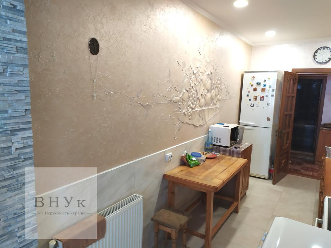 Sale 3 bedroom-(s) apartment 80 sq. m., Mykulynetska Street 13