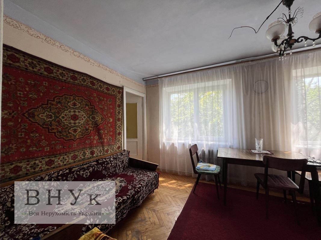 Sale 3 bedroom-(s) apartment 50 sq. m., Lesi Ukrainky Street 9