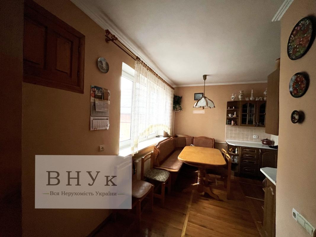 Sale 3 bedroom-(s) apartment 75 sq. m., Vahylevycha Street (Parkhomenka Street) 9